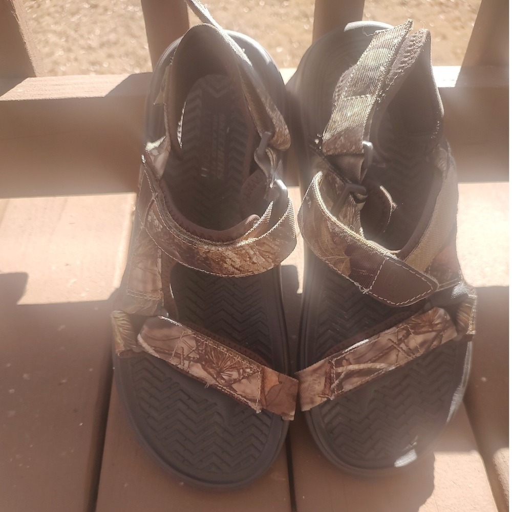 Skechers Men's Camo Sport Sandals Size 12 Fisherman Hook Loop Outdoor